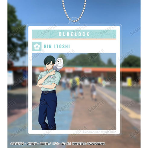 『ブルーロック』東武動物公園コラボ 描き下ろしイラスト 糸師 凛 飼育係ver. SNS風BIGアクリルキーホルダー【202501再販】