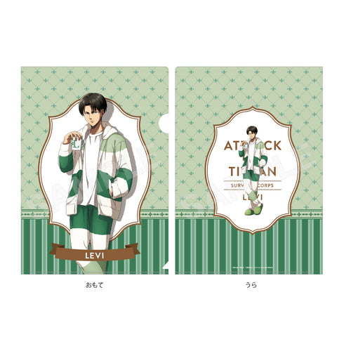 『進撃の巨人』クリアファイル 02 リヴァイ(パジャマ)
