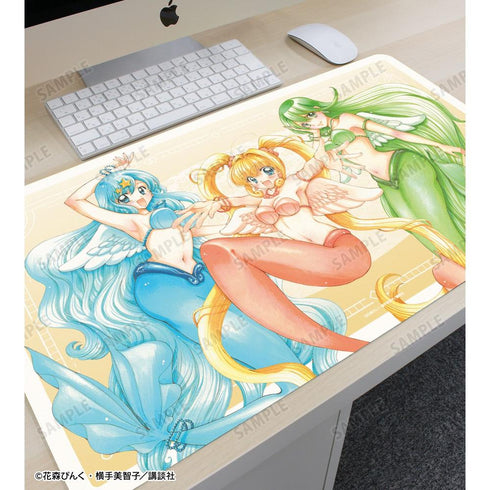 『ぴちぴちピッチ』花森ぴんく先生 描き下ろし 集合 羽を纏ったマーメイドver. マルチデスクマット【202606再販】