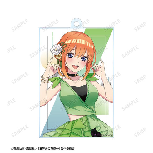 『五等分の花嫁∽』rockin’starコラボ 描き下ろし 中野四葉 ロックアイドルver. 2連ワイヤーBIGアクリルキーホルダー【202501再販】