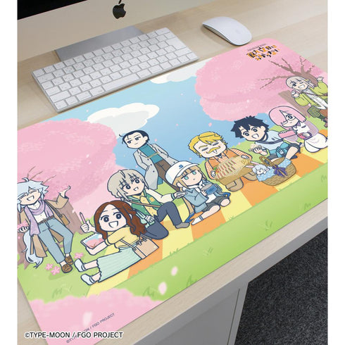 『Fate/Grand Order 藤丸立香はわからない』槌田先生 描き下ろし お花見ver. マルチデスクマット【202508再販】