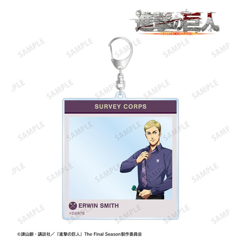『進撃の巨人』描き下ろし エルヴィン レトロ風ファッションver. SNS風BIGアクリルキーホルダー【202511再販】