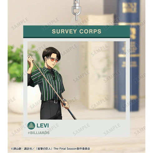 『進撃の巨人』描き下ろし リヴァイ レトロ風ファッションver. SNS風BIGアクリルキーホルダー【202608再販】