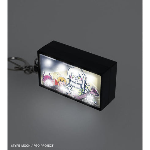 『Fate/Grand Order 藤丸立香はわからない』謎のアイドルX〔オルタ〕&ネロ&エリザベート 場面写LEDレトロ看板風キーホルダー【202601再販】