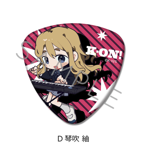 『けいおん!』ピック型缶バッジ D 琴吹紬
