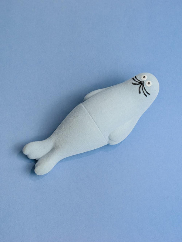 『アザラシ』グレー FLOCKY Ver.