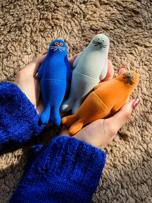 『アザラシ』ブルー FLOCKY Ver.