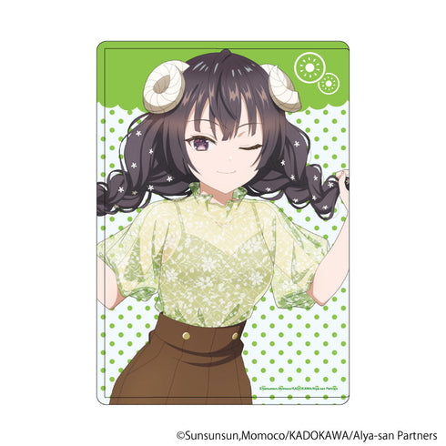『時々ボソッとロシア語でデレる隣のアーリャさん』キャラクリアケース02/有希 フルーツ×アニマルver.(描き下ろしイラスト)