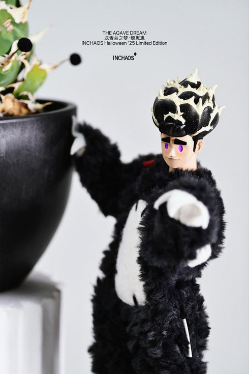『THE AGAVE DREAM』004_INCHAOS クジラちゃん 1/6スケール可動フィギュア(ブラック)