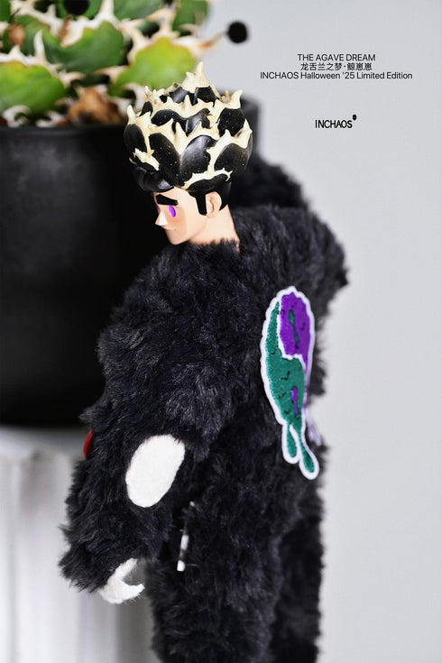 『THE AGAVE DREAM』004_INCHAOS クジラちゃん 1/6スケール可動フィギュア(ブラック)