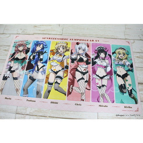 『戦姫絶唱シンフォギアXV』描き下ろし デスクマット【小悪魔ウェイトレス】