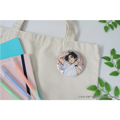 『86-エイティシックス-』描き下ろしホログラム缶バッジ 【シン】雨宿り