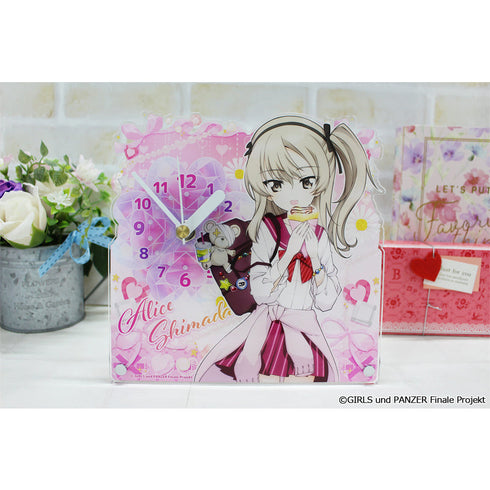 『ガールズ&パンツァー 最終章』描き下ろし アクリル置時計【島田愛里寿】ギャル制服ver.