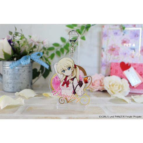 『ガールズ&パンツァー 最終章』描き下ろし アクリルキーホルダー【ダージリン】ギャル制服ver.