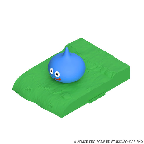 『ドラゴンクエスト』プラスチックモデルキットシリーズ スライム 草原ベースつき【202605再販】