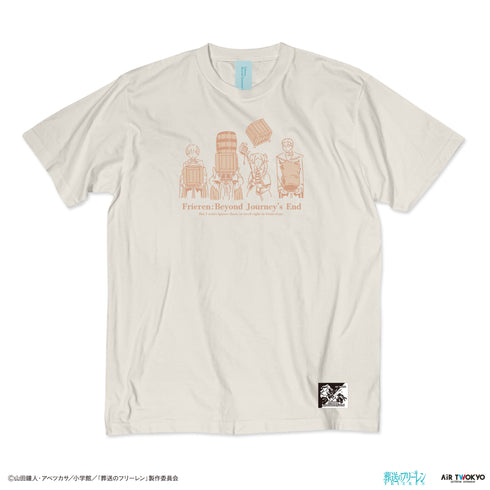 『葬送のフリーレン』第2弾 シーンイラストTシャツ 4(小さな人助け)