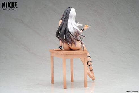 『勝利の女神:NIKKE』ロザンナ:シックオーシャン