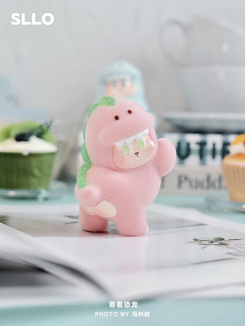 『THE SLLO』009_WOOO ふわふわの恐竜SLLO シリーズ トレーディングフィギュア【BOX】