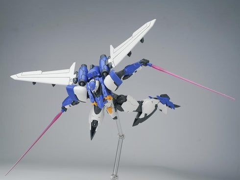 『ULTRA ACTION TROOPERシリーズ』SHEIK MAINLAND 雲雀(ひばり) 1/144スケール プラスチックモデルキット ブルー×ホワイトVer.