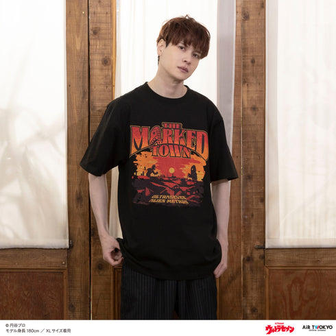 『ウルトラマンシリーズ』第2弾 アメコミイラストTシャツ 4(ウルトラセブン&メトロン星人)ブラック