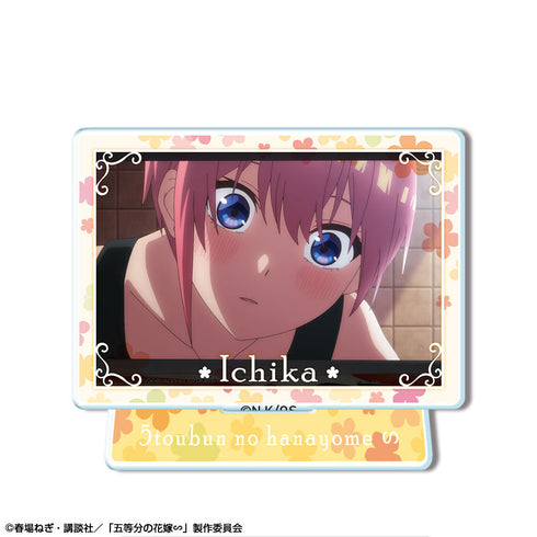 『五等分の花嫁∽』ミニアクリルスタンド デザイン03(中野一花/C)【202405再販】