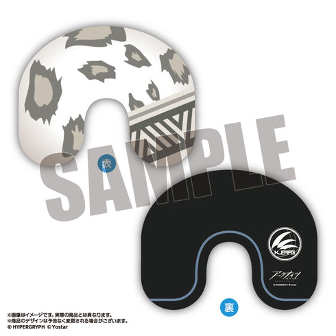 『アークナイツ』プラマニクスのしっぽ柄ネックピロー(描き起こしミニキャラアクキーセット)