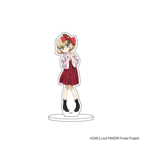 『ガールズ&パンツァー 最終章』アクリルスタンド20/袴ver. カチューシャ(描き下ろしイラスト)