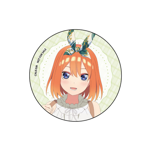 『映画 五等分の花嫁』描き下ろし抱き枕カバー+缶バッジセット 中野四葉