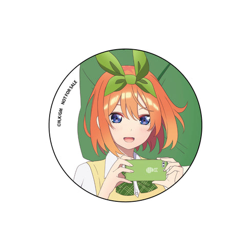 『映画 五等分の花嫁』描き下ろし抱き枕カバー+缶バッジセット 中野四葉
