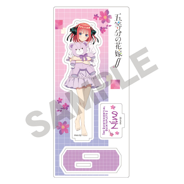 『五等分の花嫁∬』アクリルスタンド 中野二乃 ぬいぐるみ抱っこ