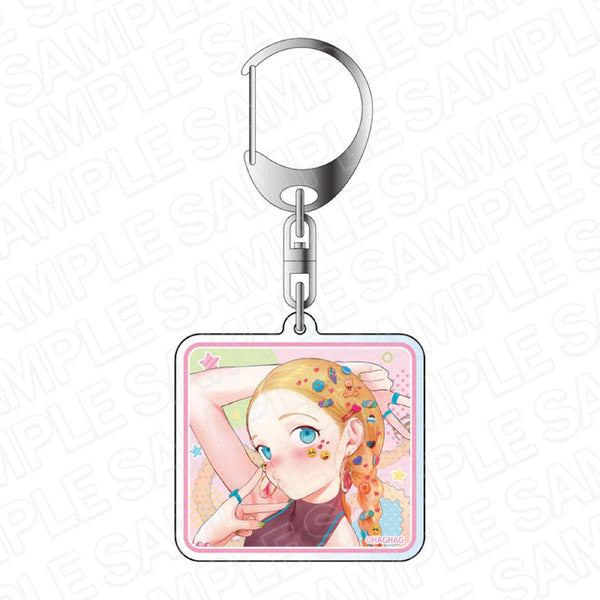 『サーシャちゃんとクラスメイトオタクくん』 アクリルキーホルダー サーシャちゃん B