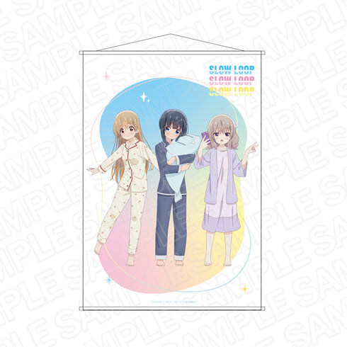 『スローループ』B2タペストリー パジャマver.