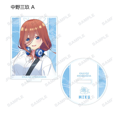 『五等分の花嫁∫∫』描き下ろしイラスト ギター演奏ver. トレーディングアクリルスタンド BOX