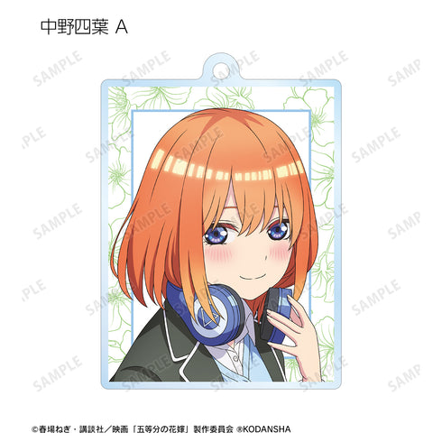 『映画 五等分の花嫁』描き下ろしイラスト ⾐装交換ver. トレーディングアクリルキーホル ダー(全10種)BOX