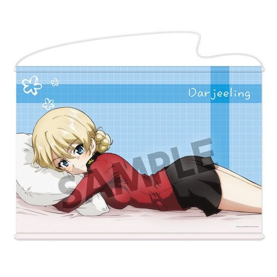 『ガールズ&パンツァー 最終章』B2タペストリー ダージリン 添い寝A ver.