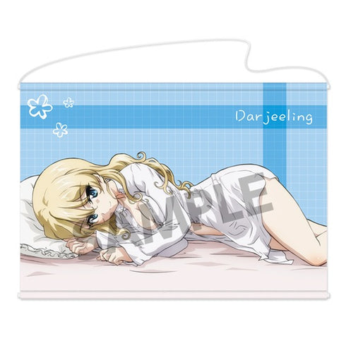 『ガールズ&パンツァー 最終章』B2タペストリー ダージリン 添い寝B ver.