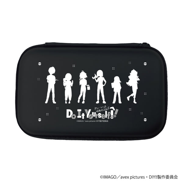 『Do It Yourself!! -どぅ-・いっと・ゆあせるふ-』モバイルアクセサリーケース 01/シルエットデザイン(描き下ろしイラスト)
