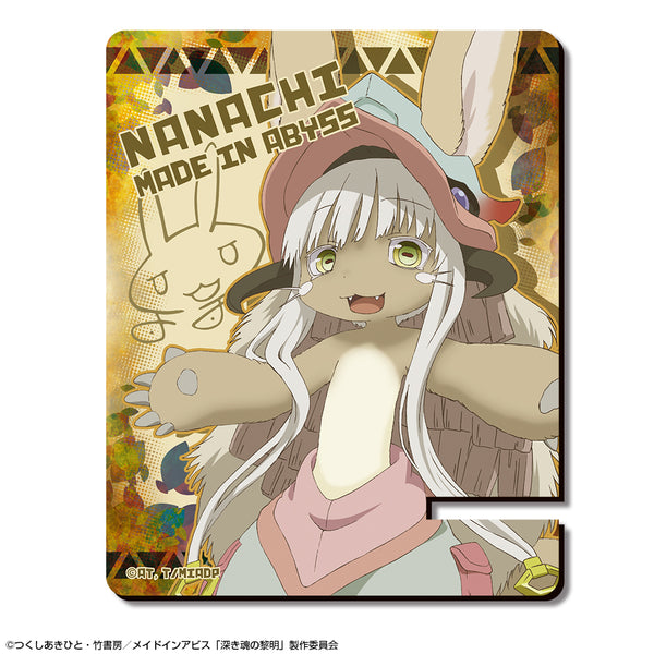 『メイドインアビス』木製スマホスタンド デザイン02(ナナチ/B)
