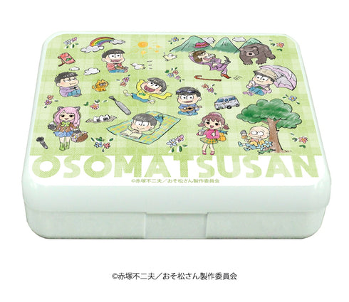 「おそ松さん」小物ケース(ラムネ付き)、02/集合デザイン ピクニックver.(グラフアート)