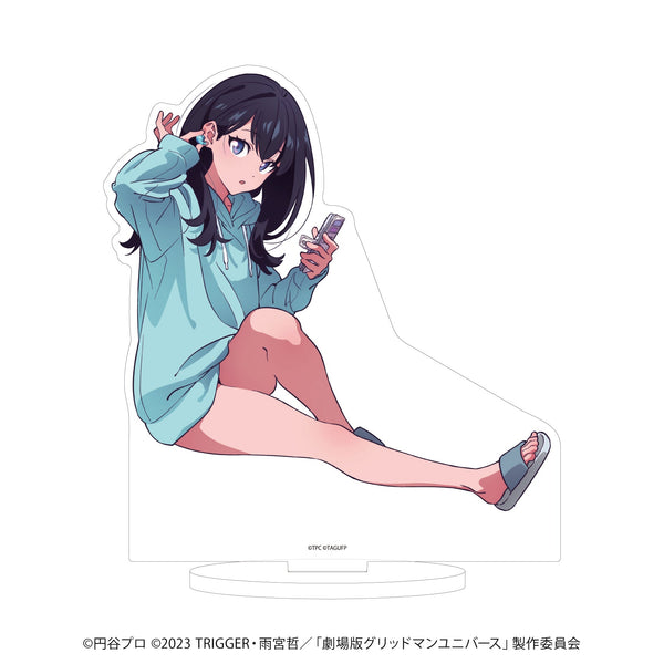 『グリッドマンユニバース』アクリルスタンド 01/宝多六花 ルームウェアver.(描き下ろしイラスト)