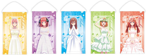 『映画 五等分の花嫁』ミニタペストリー 中野五月