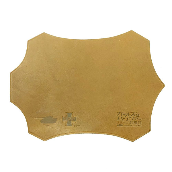 『ガールズ&パンツァー』 牛革型レザーマウスパッド (黒森峰女学園)