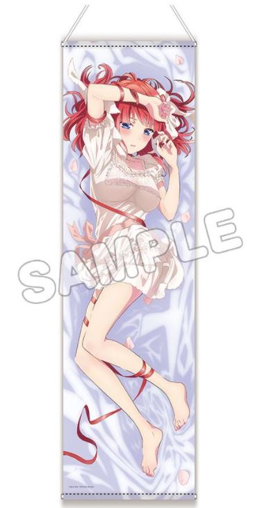 『五等分の花嫁∬』描き下ろしほぼ等身大タペストリー(ネグリジェ) 中野二乃