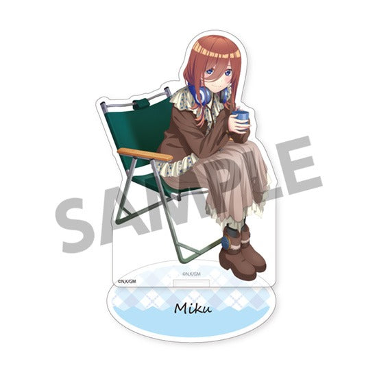 『映画 五等分の花嫁』描き下ろしアクリルフィギュア 中野三玖 キャンプ ver.