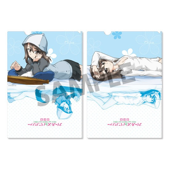 『ガールズ&パンツァー 最終章』クリアファイルセット ミカ 添い寝 ver.