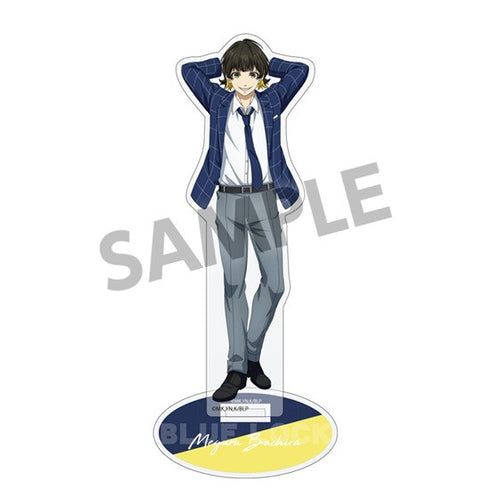 『ブルーロック』描き下ろしアクリルフィギュア 蜂楽廻 スーツ ver.