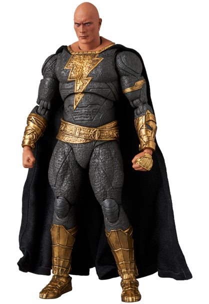 『ブラックアダム』MAFEX BLACK ADAM (GOLD SUIT)