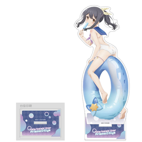 『Fate/kaleid liner プリズマ☆イリヤ Licht 名前の無い少女』描き下ろし特大アクリルスタンド (美遊/セーラー水着)