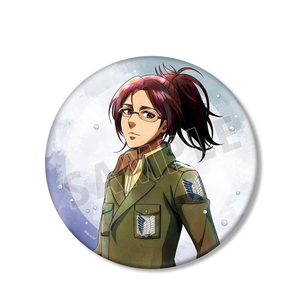 『進撃の巨人』描き下ろし ハンジ 冬の歩みver. BIG缶バッジ【202601再販】