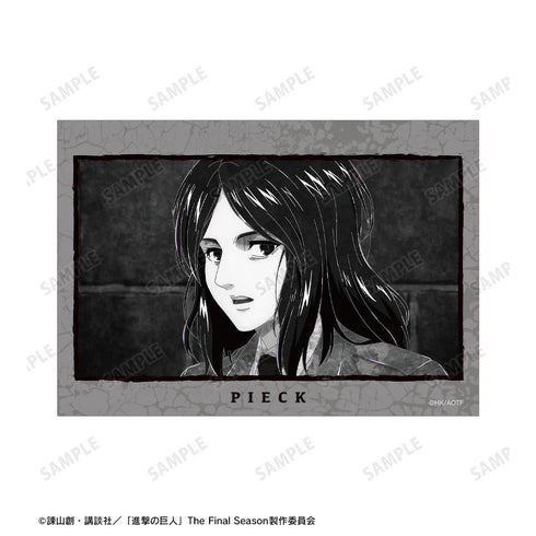 『進撃の巨人』ピーク Ani-Art BLACK LABEL 第2弾 ブロマイド2枚セット